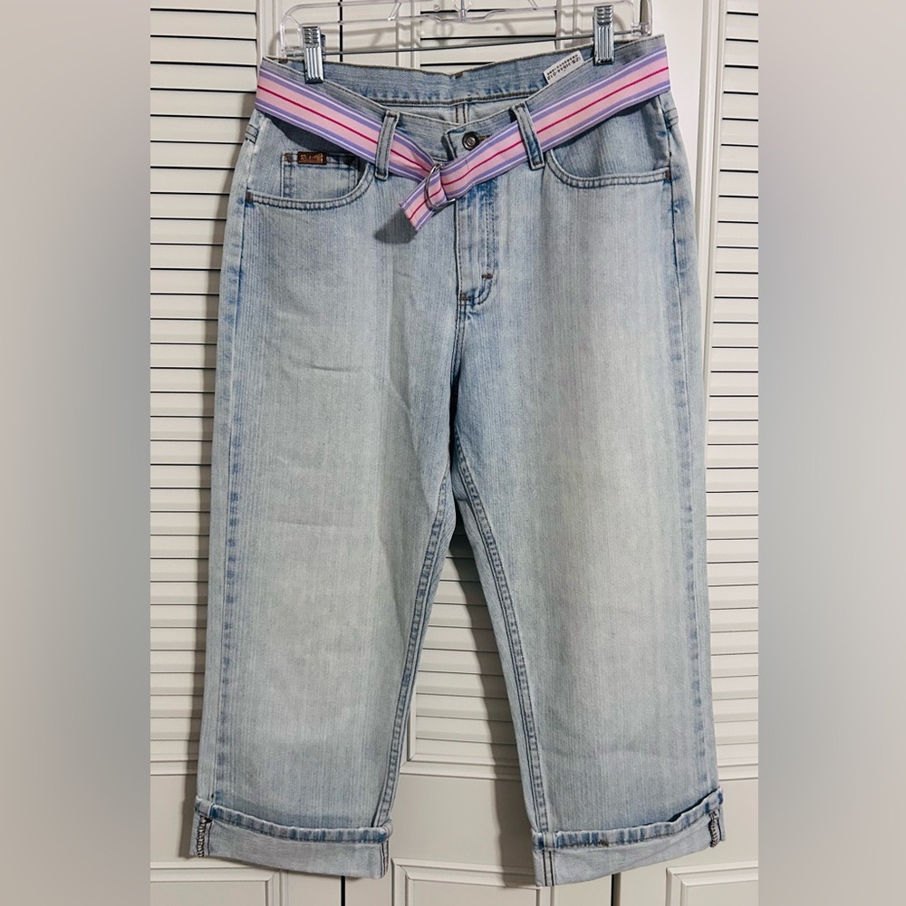 Women’s Capris W/ Pink Belt Capri Pants Size 10